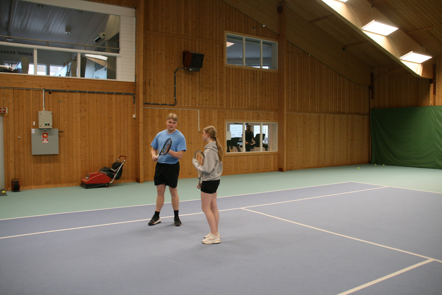 Tennis BARN